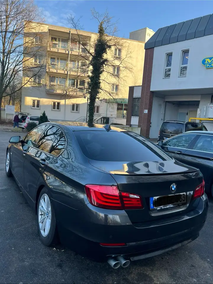 BMW 530