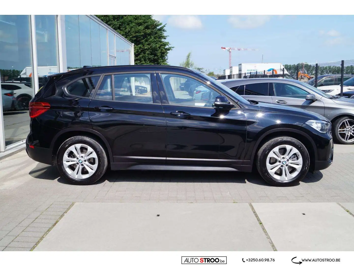 BMW X1 xDrive25e PHEV LED NAVIpro ALU CRUISE Schwarz - 2