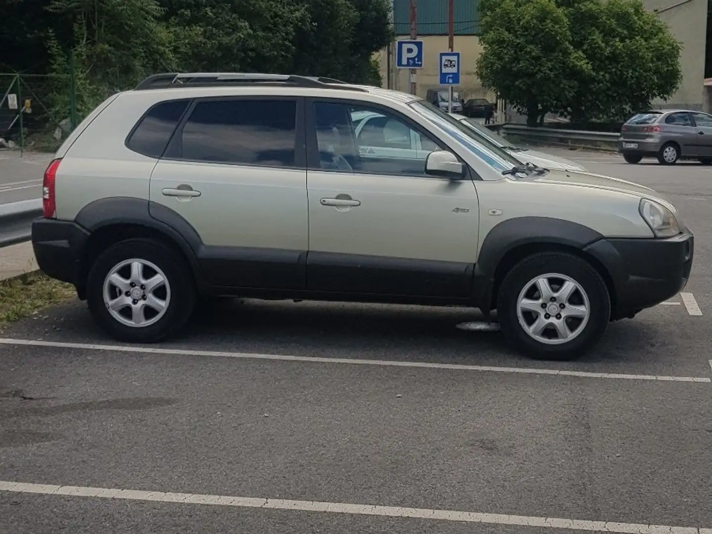 Hyundai TUCSON 2.0 CRDi 4WD Champion - 1
