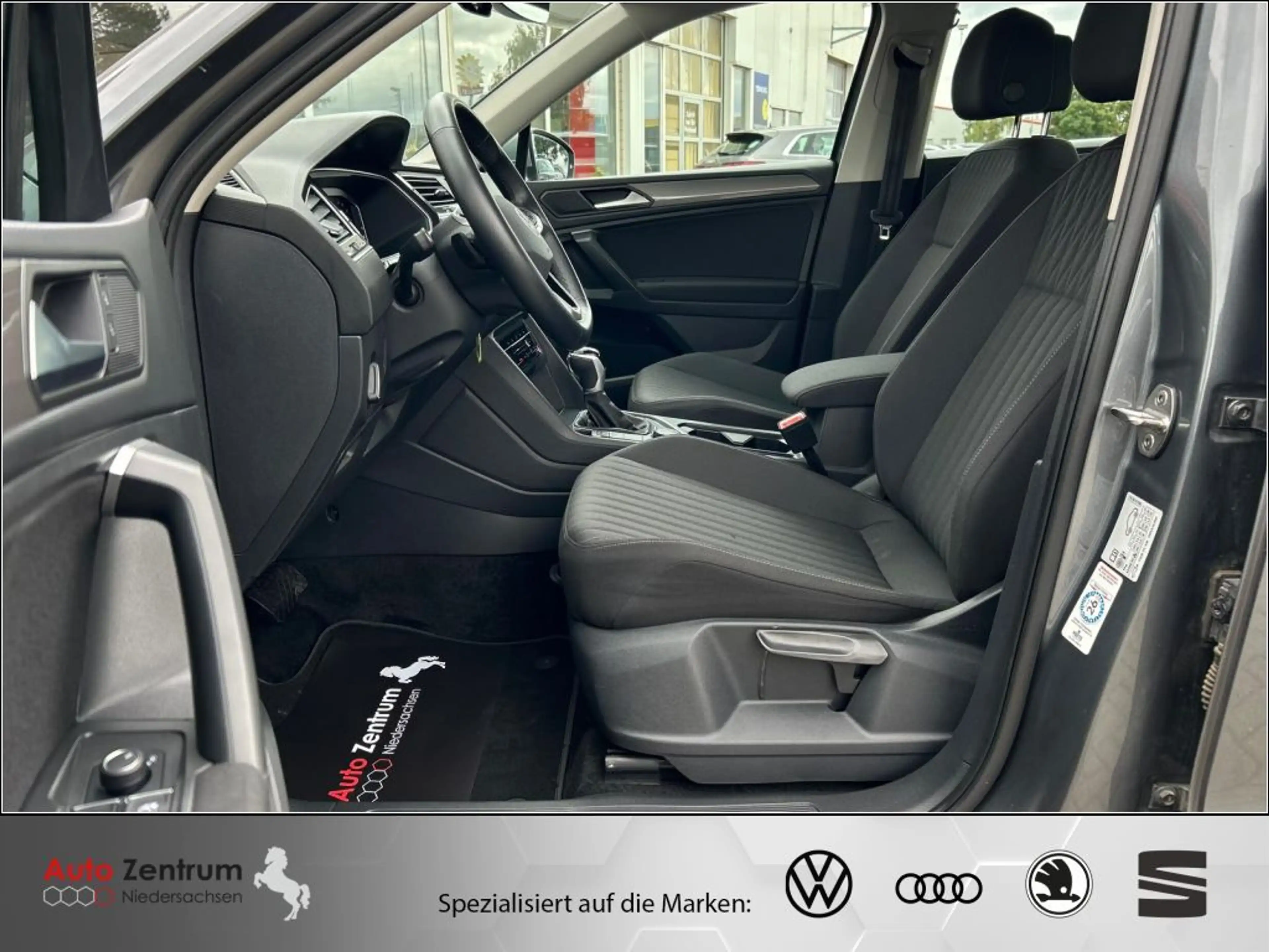 Volkswagen Tiguan Allspace 2.0 TDI SCR 4Motion DSG Life — photo 12