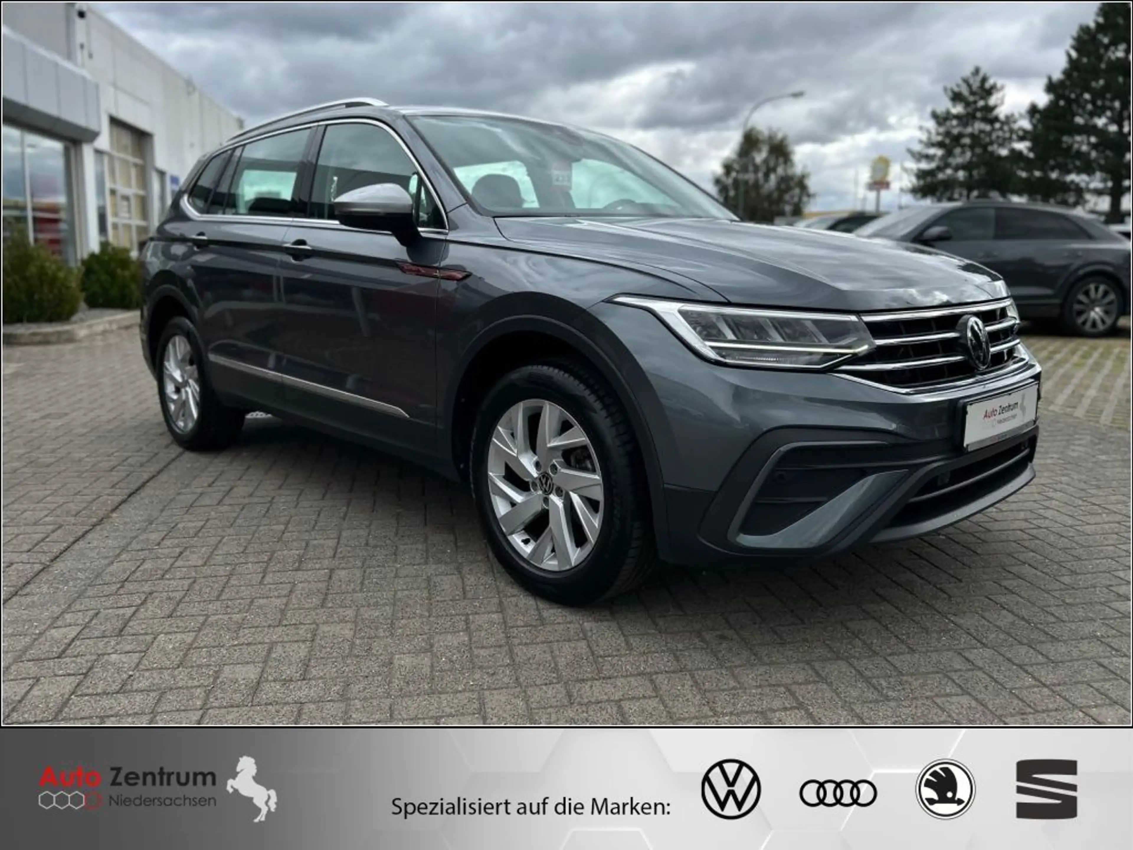 Volkswagen Tiguan Allspace 2.0 TDI SCR 4Motion DSG Life — photo 4