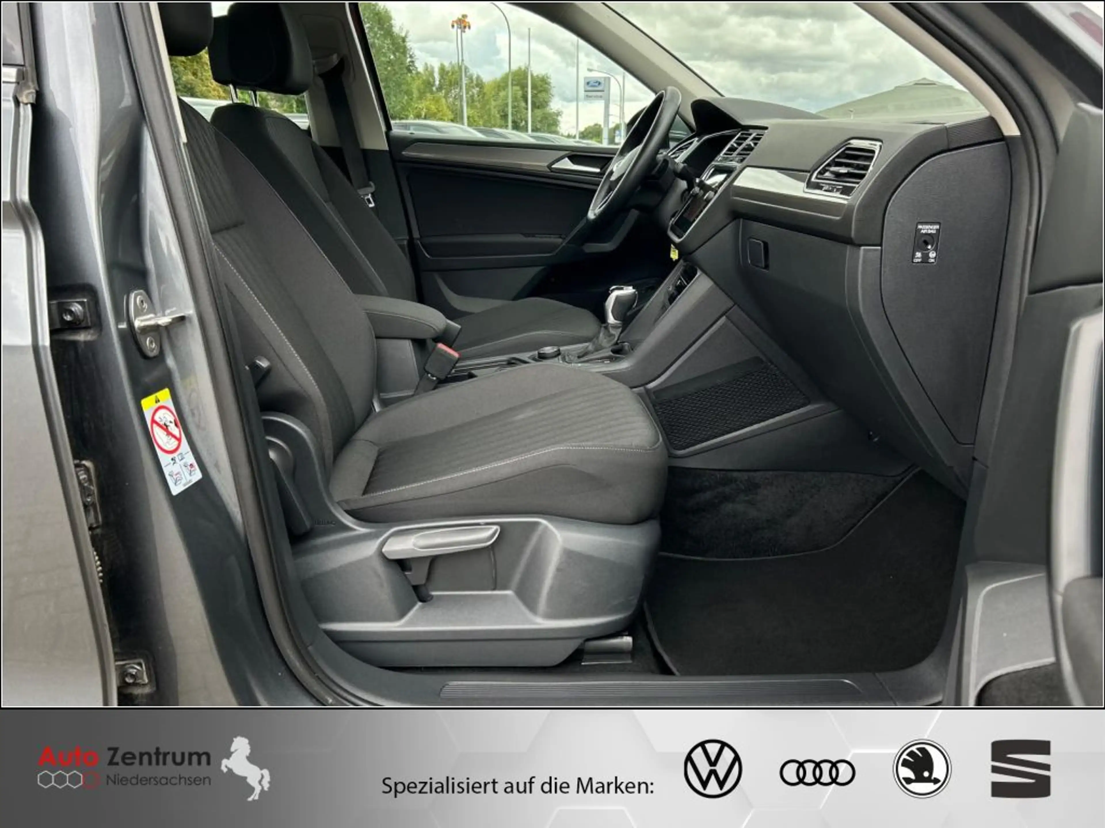 Volkswagen Tiguan Allspace 2.0 TDI SCR 4Motion DSG Life — photo 14