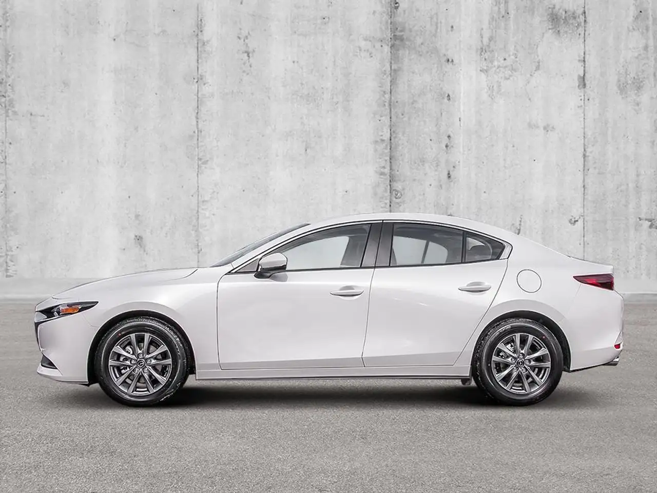 Mazda 3 снимка Mazda 3