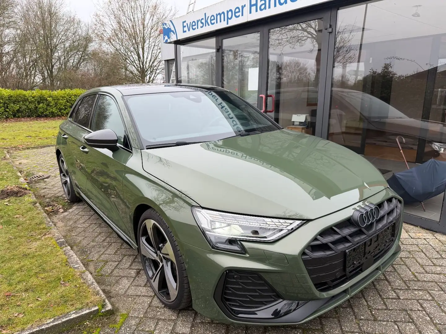 Audi A3 Sportback 35 TFSI/S-LINE/CARBON/PANO/SONOS Groen - 2