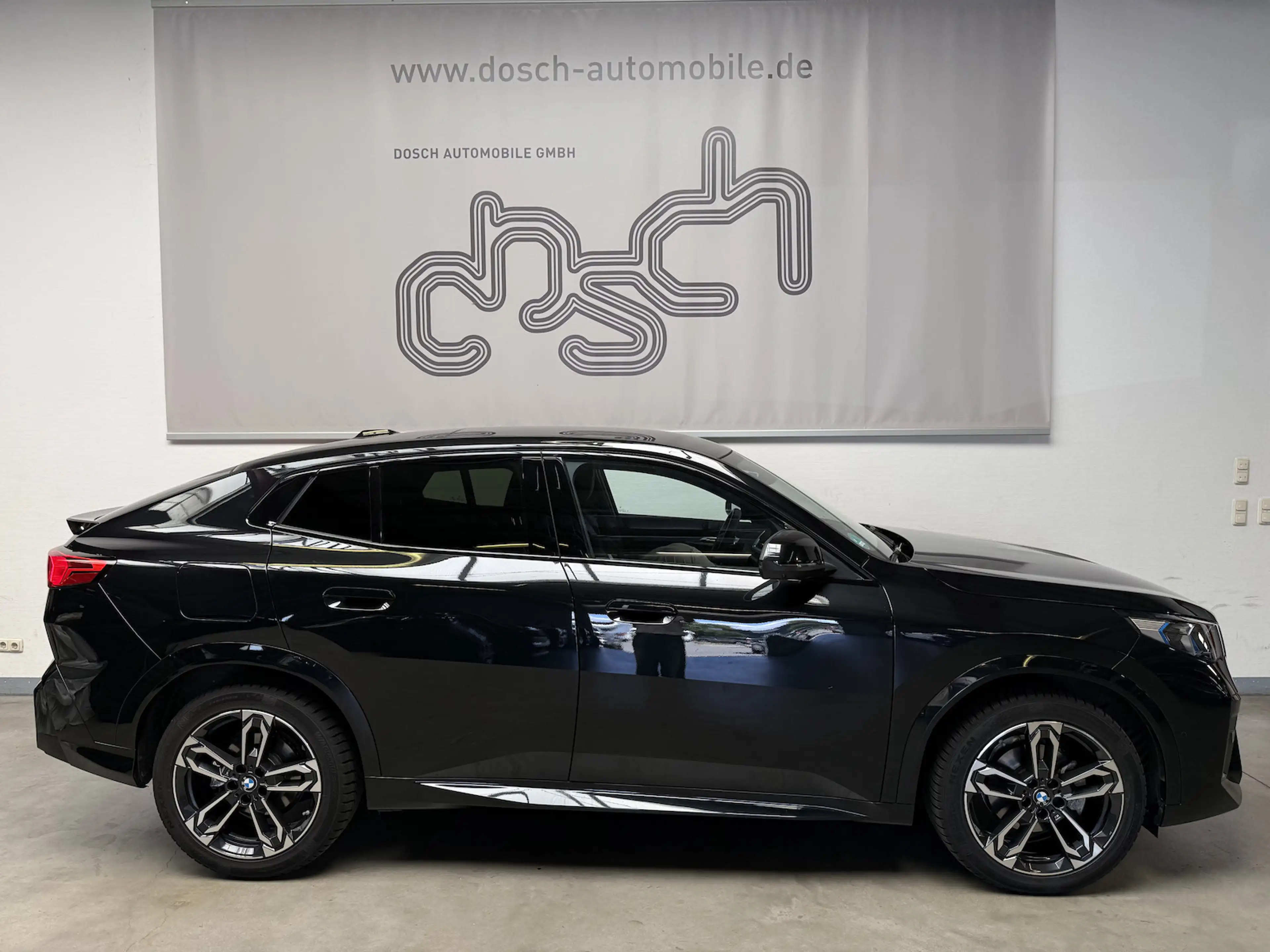 BMW X2 18 d sDr. M Sport/Iconic/HUD/PANO/Innov./ — photo 3