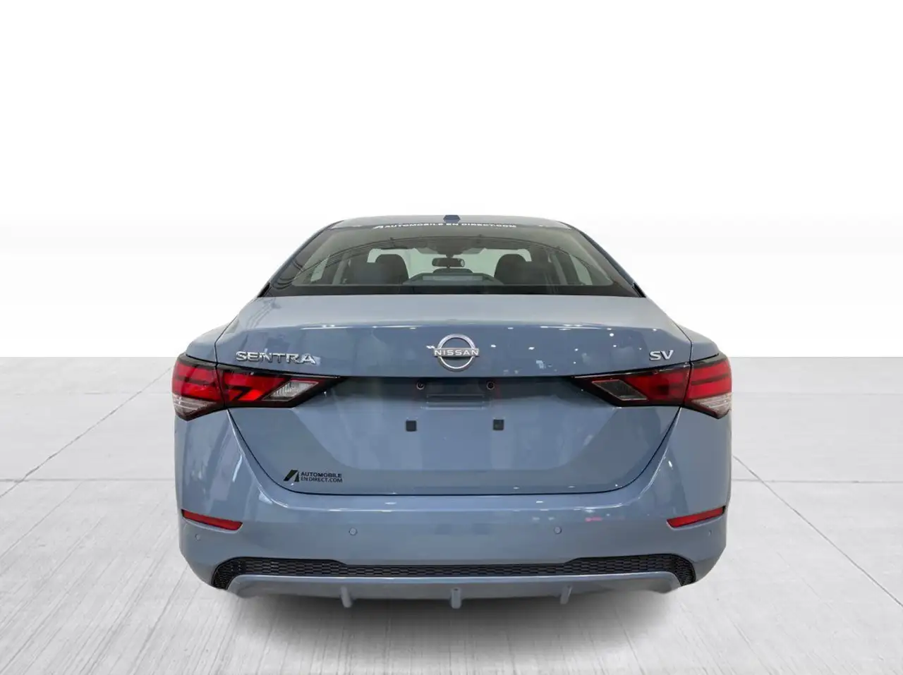 Nissan Sentra снимка Nissan Sentra