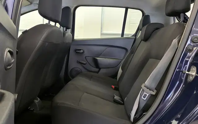 Dacia Sandero view 11