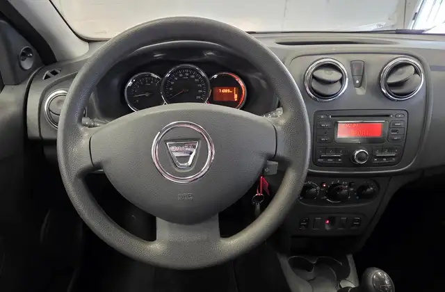 Dacia Sandero view 14