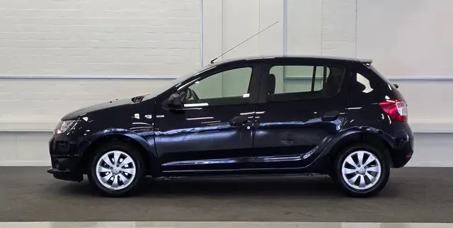 Dacia Sandero view 3