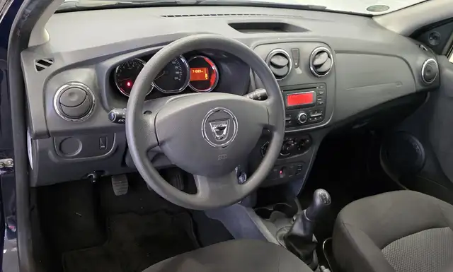 Dacia Sandero view 9