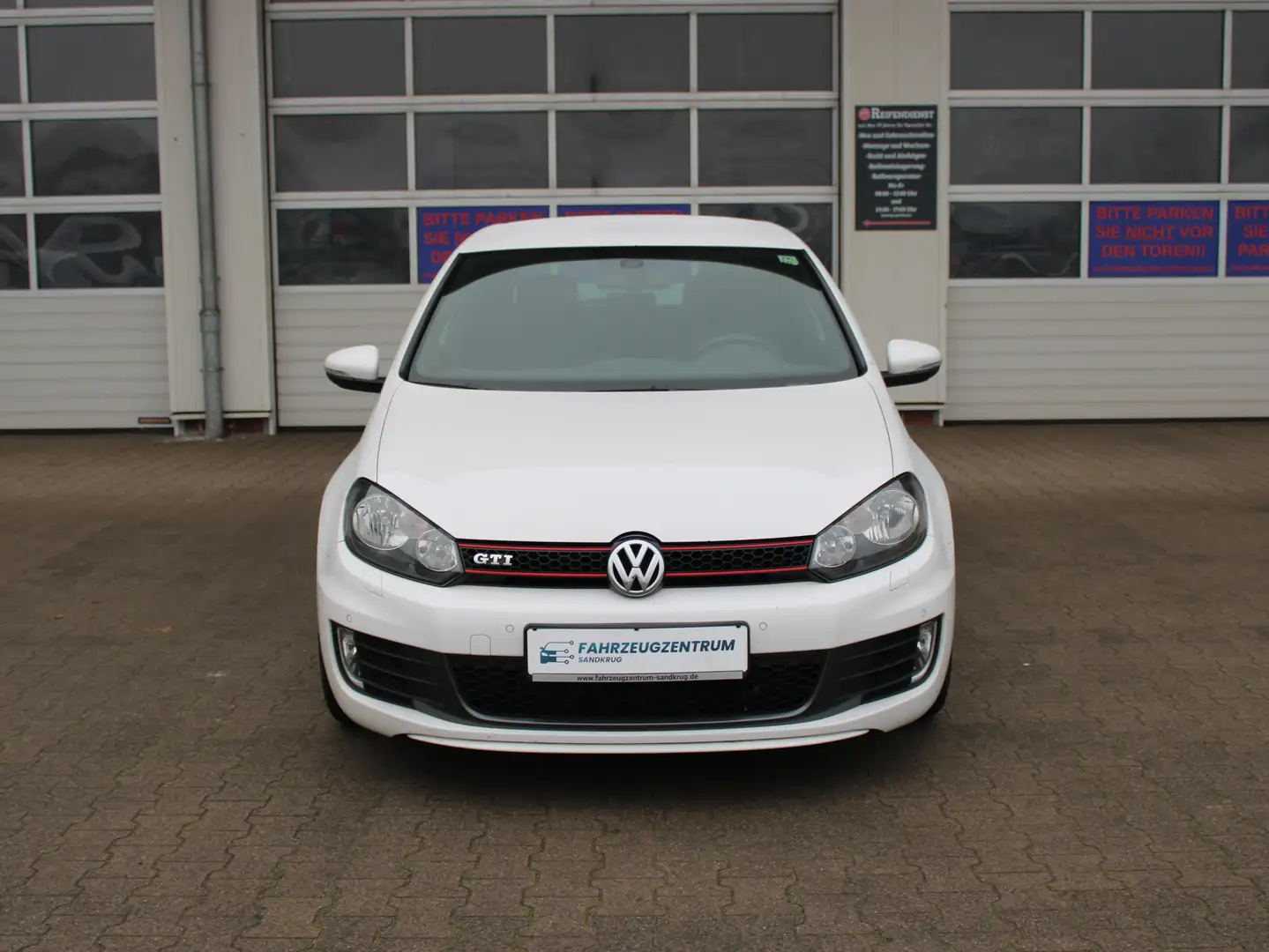 Volkswagen Golf GTI GTI DSG KLIMAAUTOM/SHZ/SCHALTWIPPEN/GRA/EINPARKHIL Weiß - 2