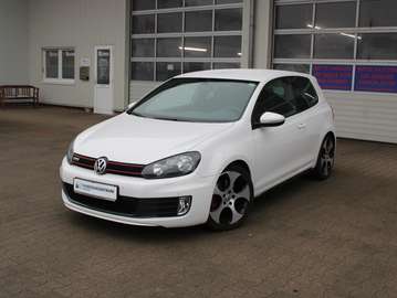 GTI DSG KLIMAAUTOM/SHZ/SCHALTWIPPEN/GRA/EINPARKHIL