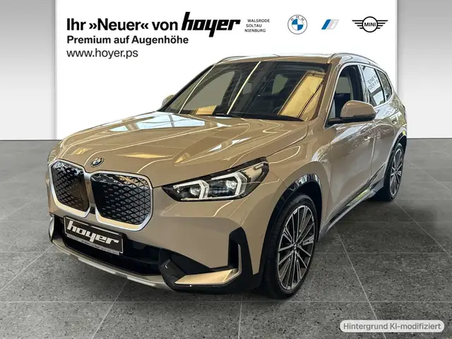 BMW iX1