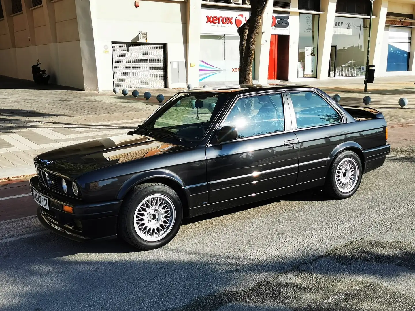 BMW 325 325i Negro - 1