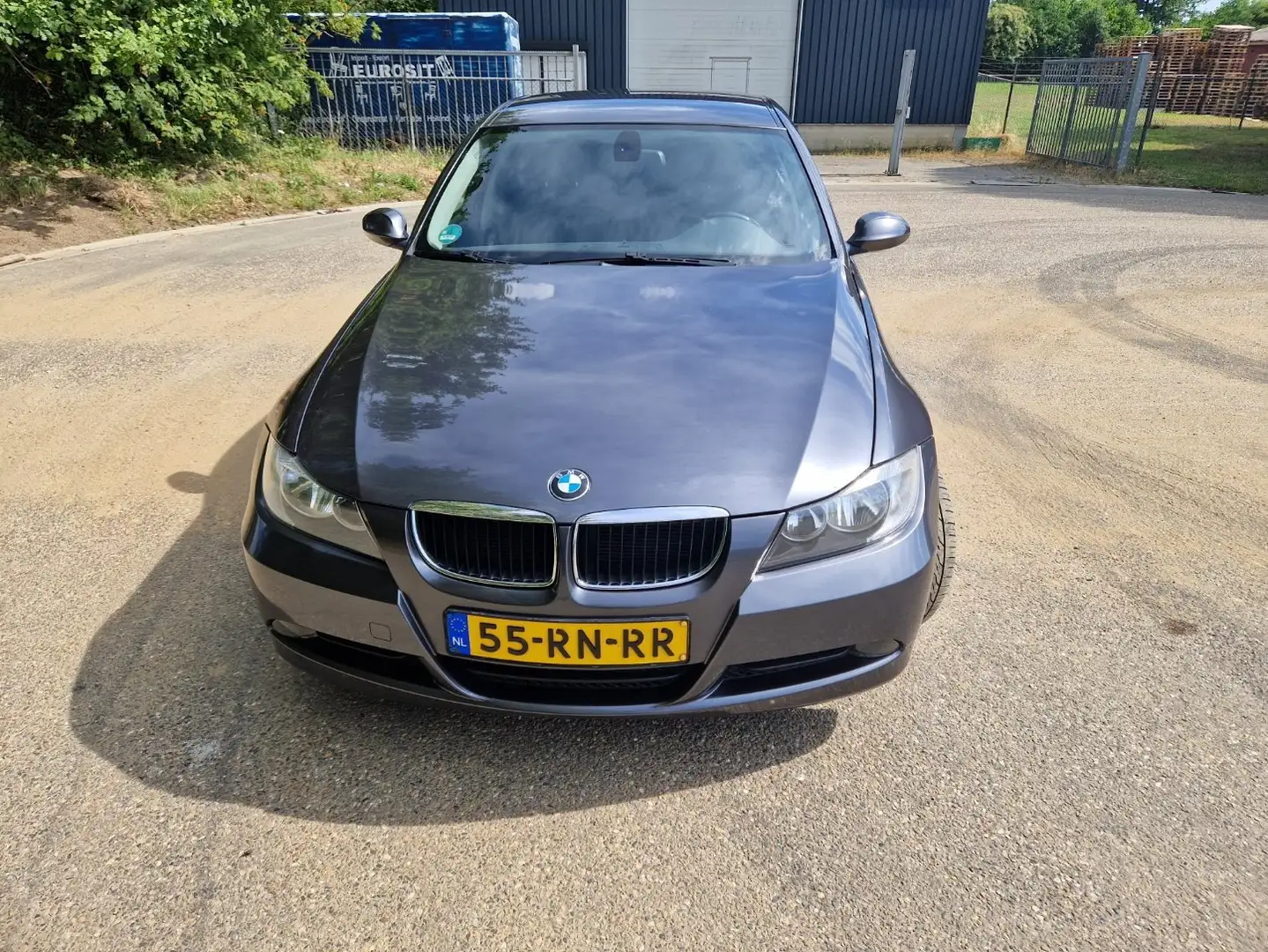 BMW 320 320 320i Dynamic Exec. Grey - 2