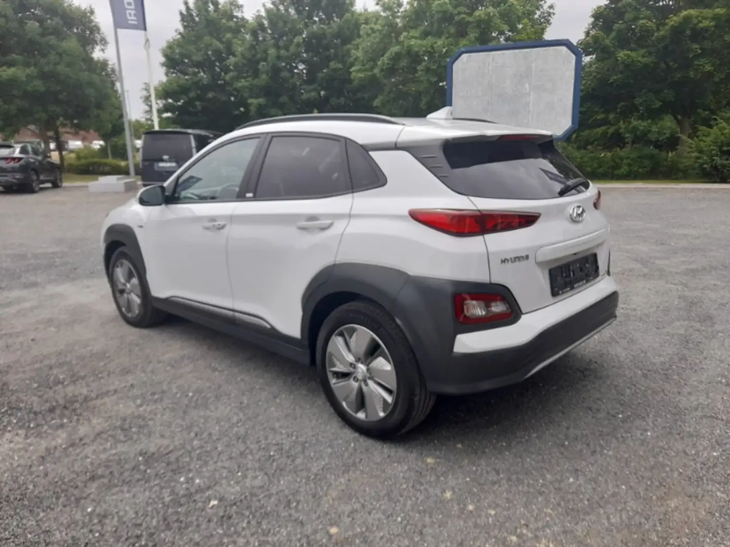 Hyundai KONA (150kW) Premium-Paket Weiß - 2