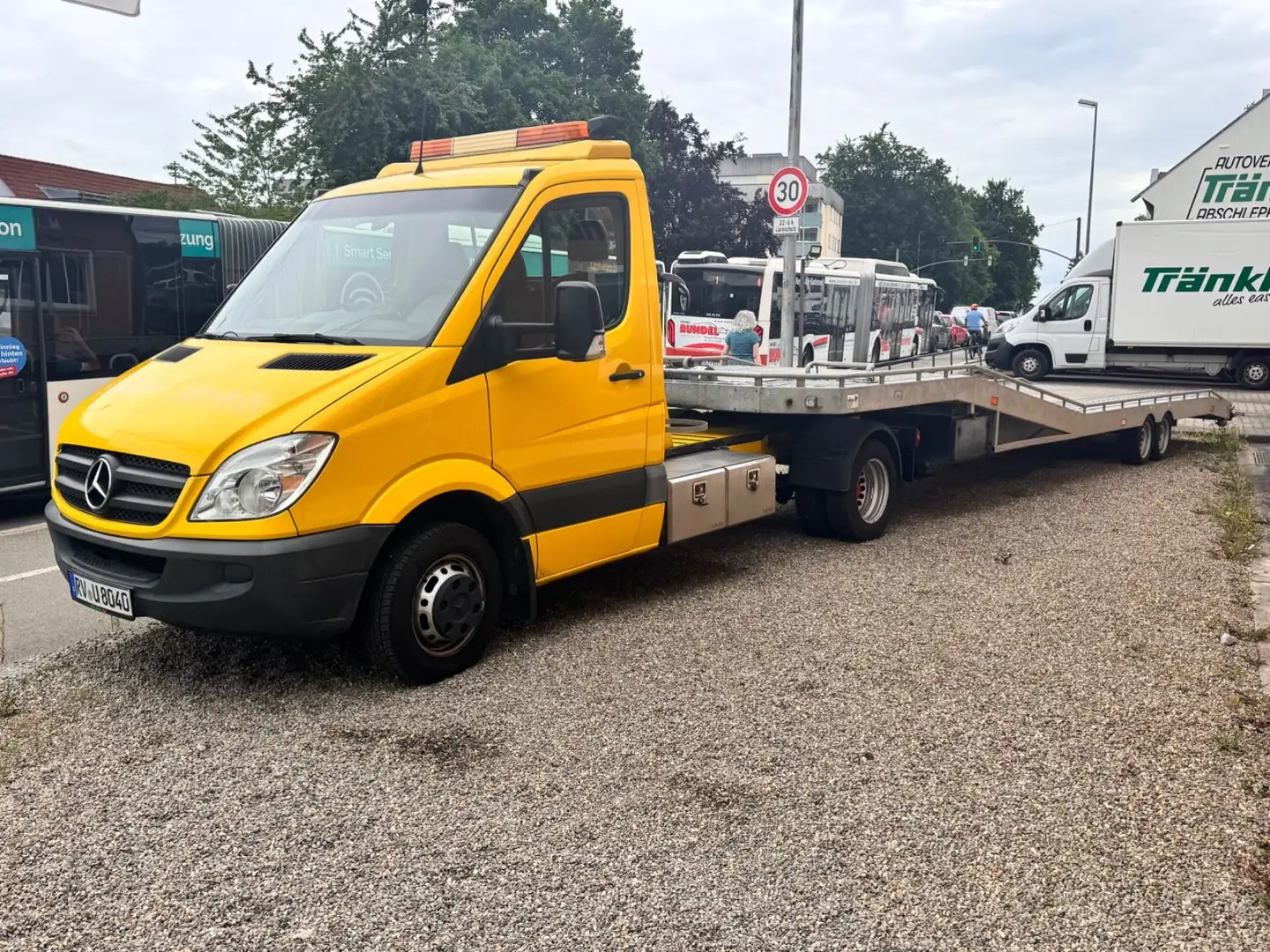 Mercedes-Benz Sprinter 518 CDI, Minisattel mit Auflieger Jaune - 1