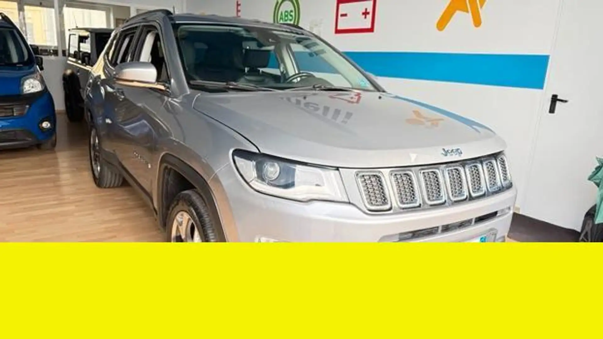 Jeep Compass Limited 4WD Grijs - 1