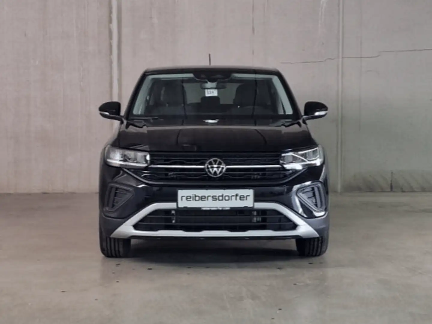 Volkswagen T-Cross 4Me TSI Schwarz - 2