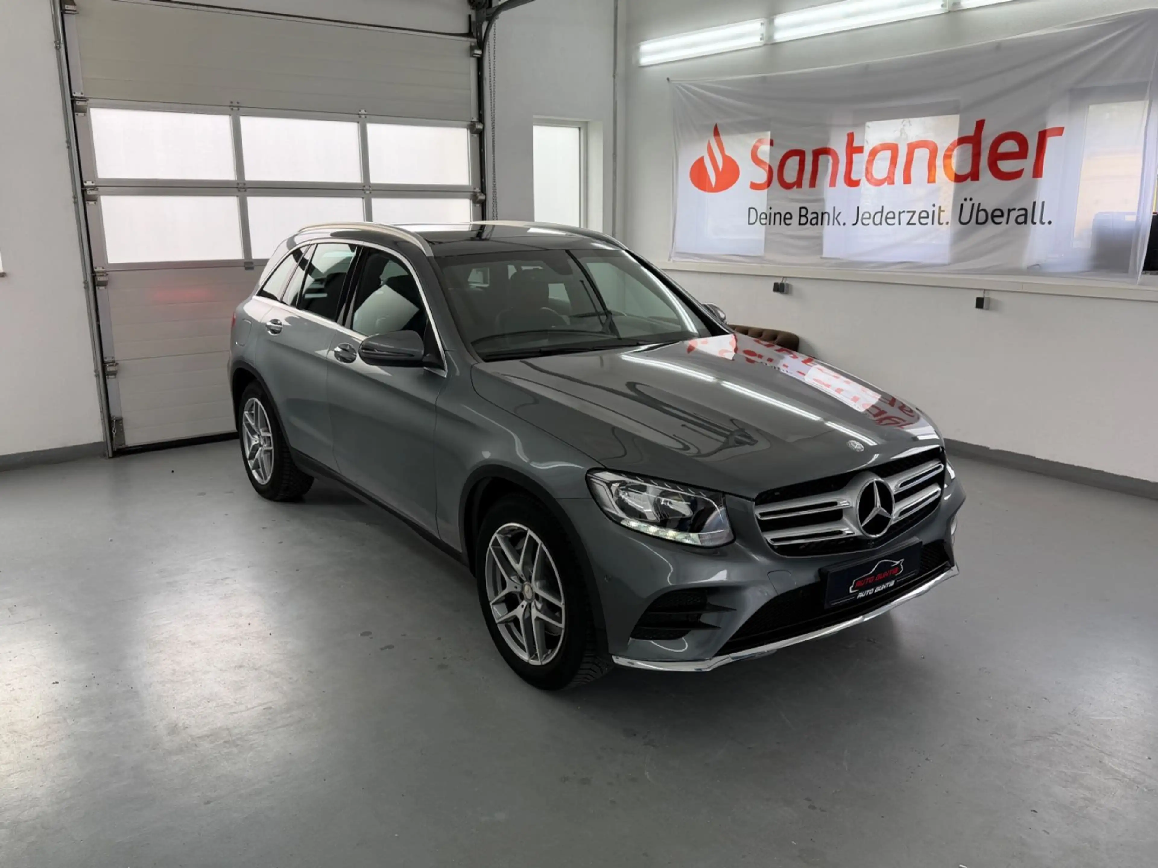 Mercedes-Benz GLC 220 d 4Matic*AMG*Pano*AHK* — photo 3