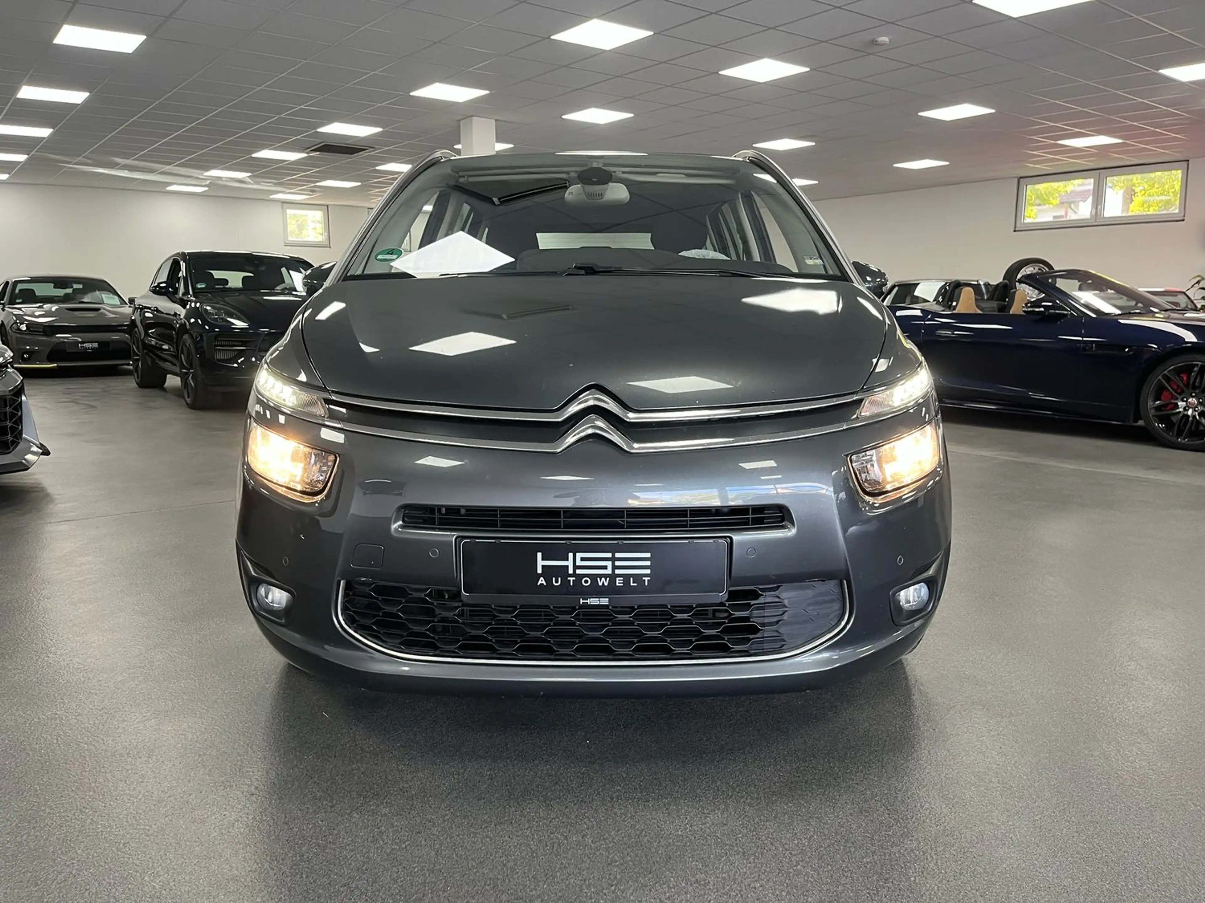Citroen Grand C4 Picasso 7-Sitzer/ Schalter/ Zahnriemen+Service Neu — photo 4