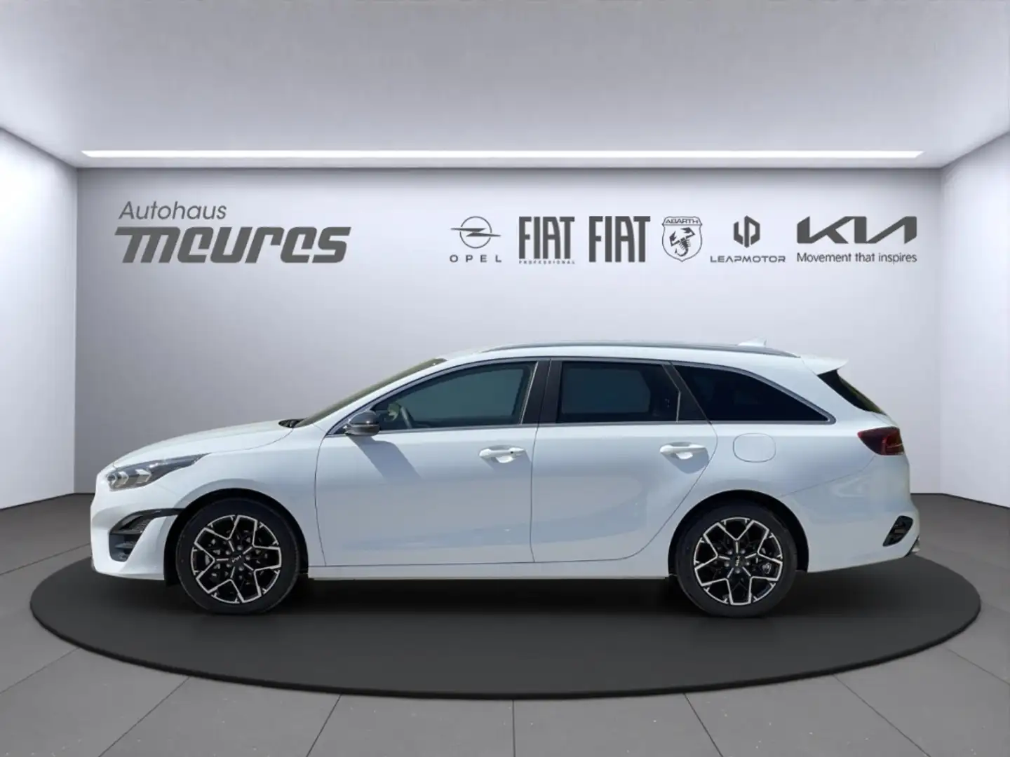 Kia Ceed SW / cee'd SW GT-Line 1.5 T-GDI DCT JBL Navi El. Parkbremse Klim Weiß - 2