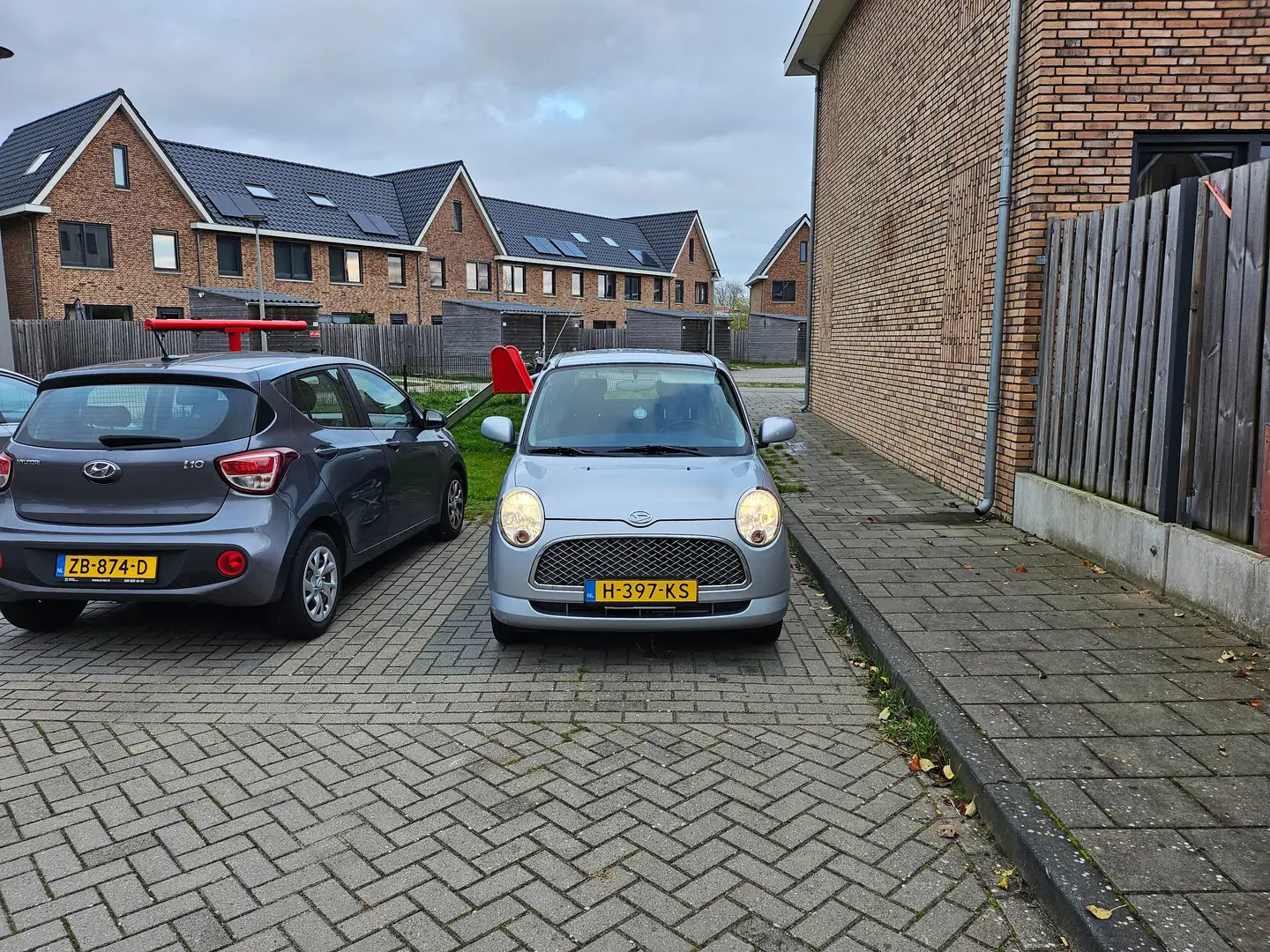 Daihatsu Trevis Trevis 1.0 Grijs - 2