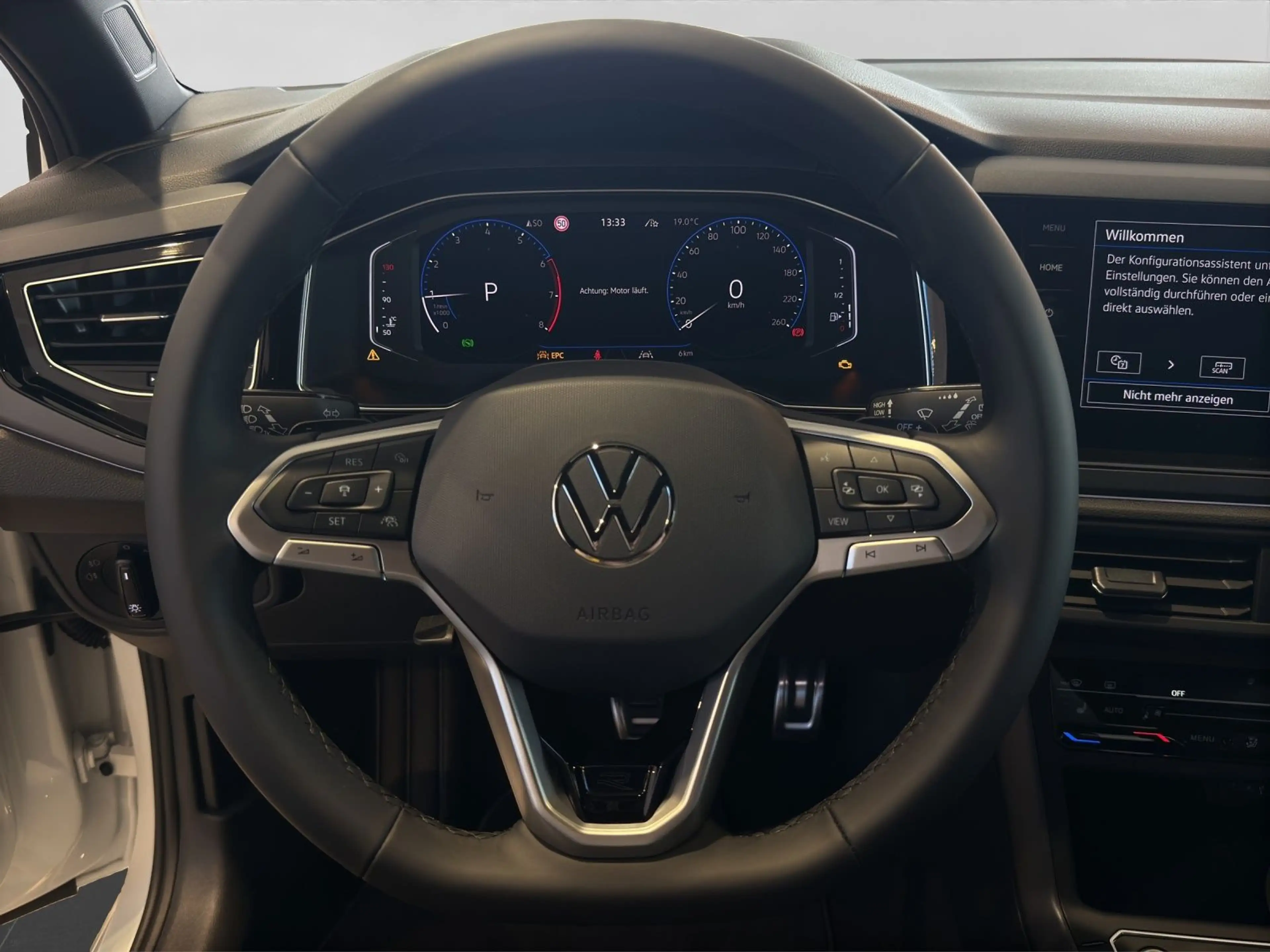 Volkswagen Taigo 1.0 TSI DSG R-LINE REAR VIEW NAVI GJR AHK — photo 9