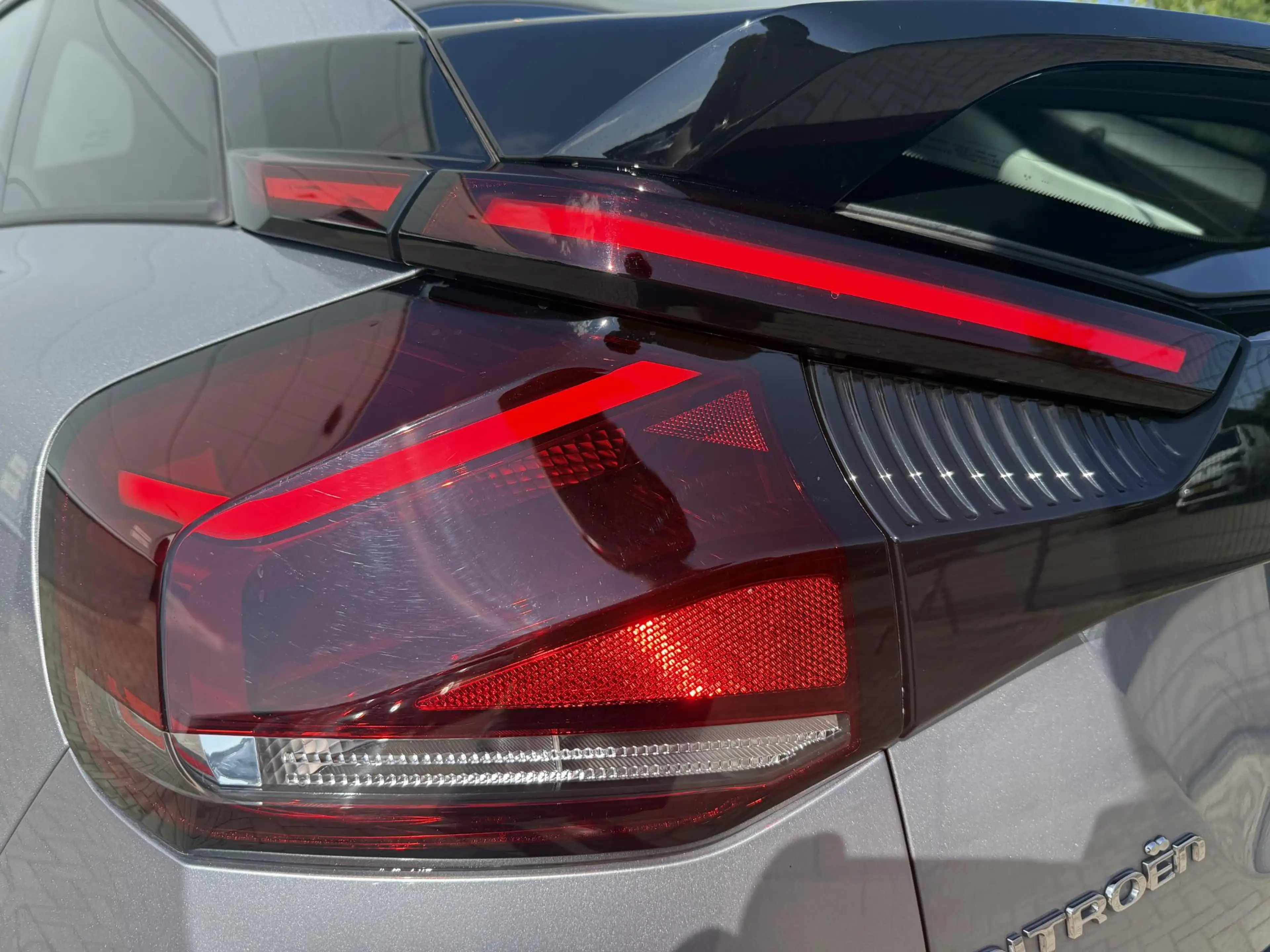 Citroen E-C4 Electric You 50 kWh | Apple Carplay/Android Auto | Climate — photo 9