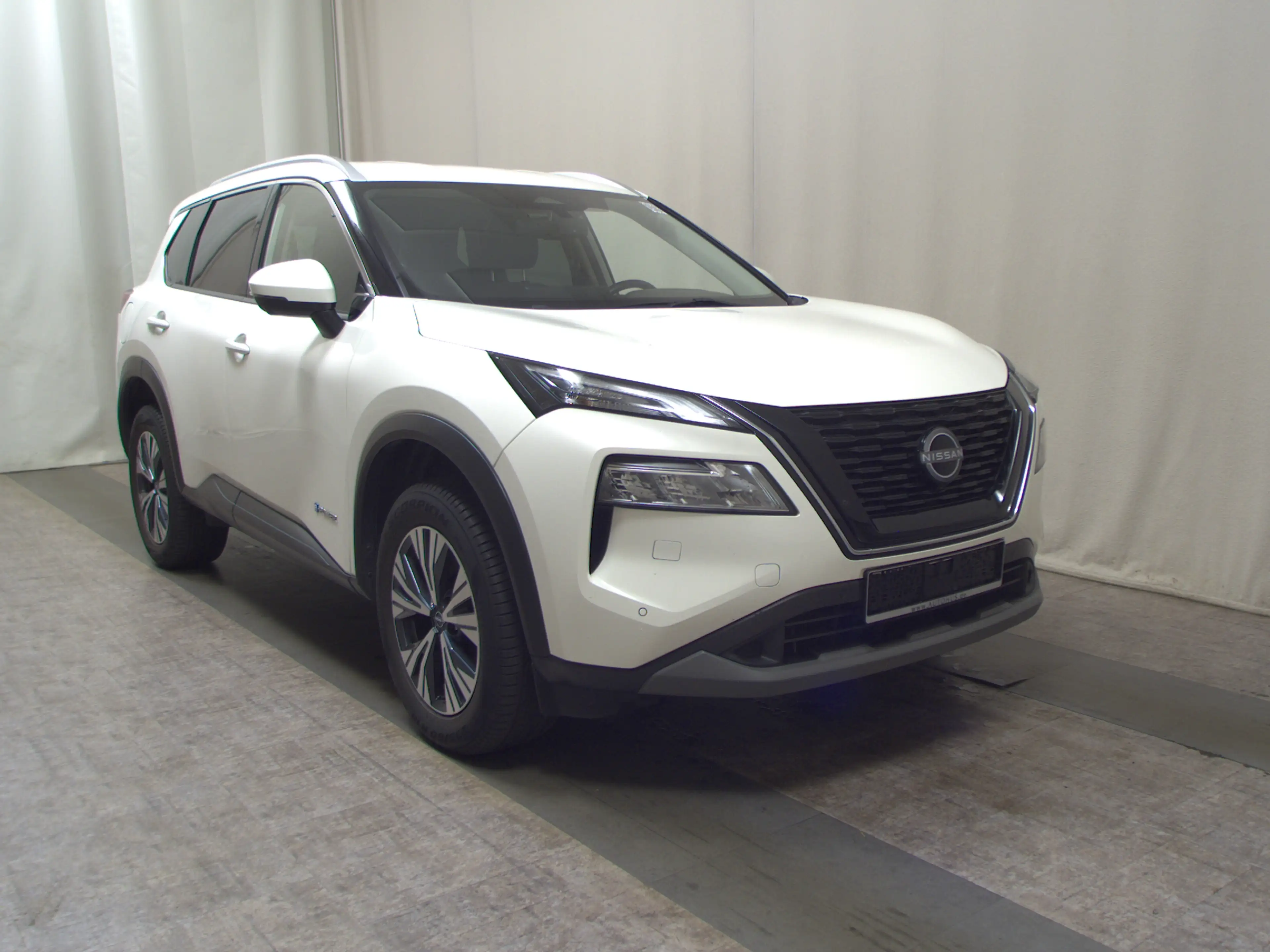 Nissan X-Trail — photo 3