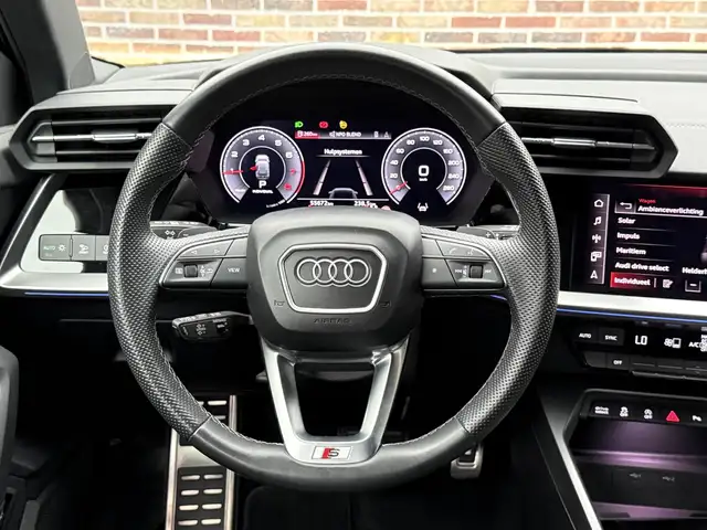 Audi A3 view 11