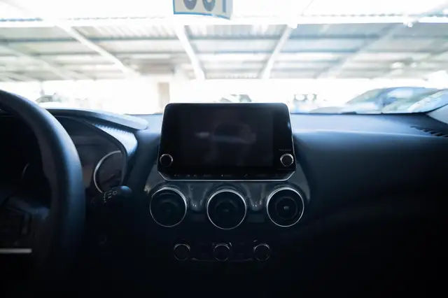 Nissan Juke view 9
