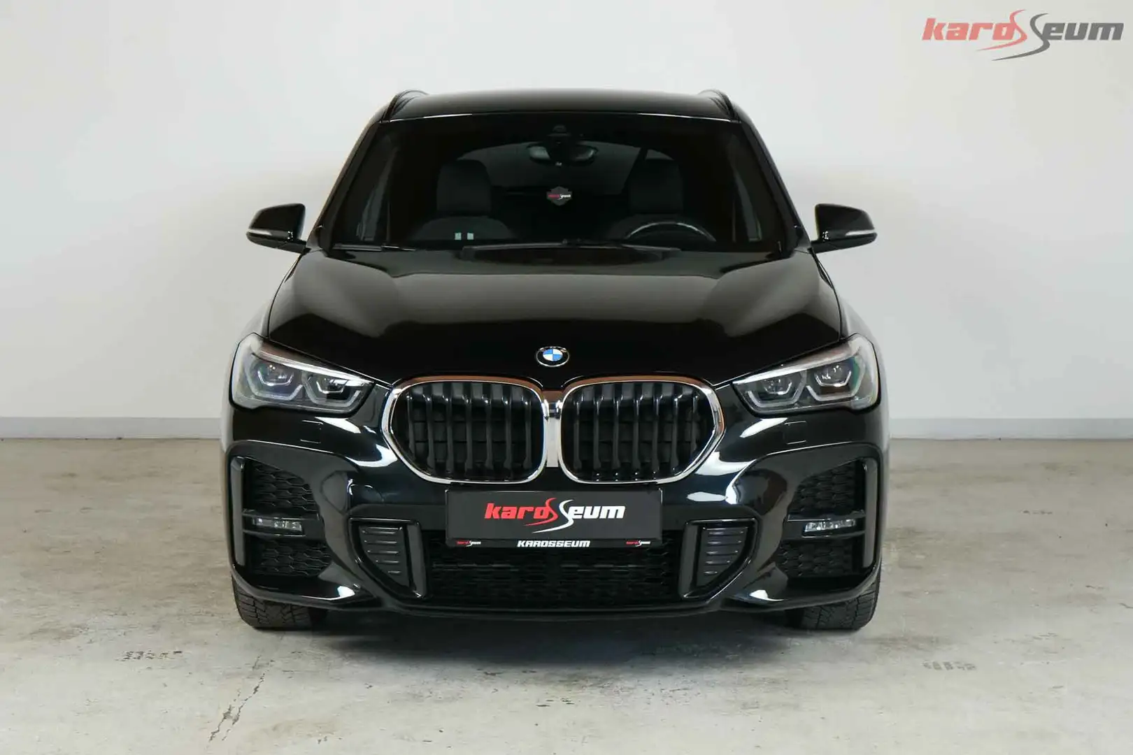BMW X1 25e M-Sport Aut. | DYNAMIK | Allrad | Sportsitze Schwarz - 2