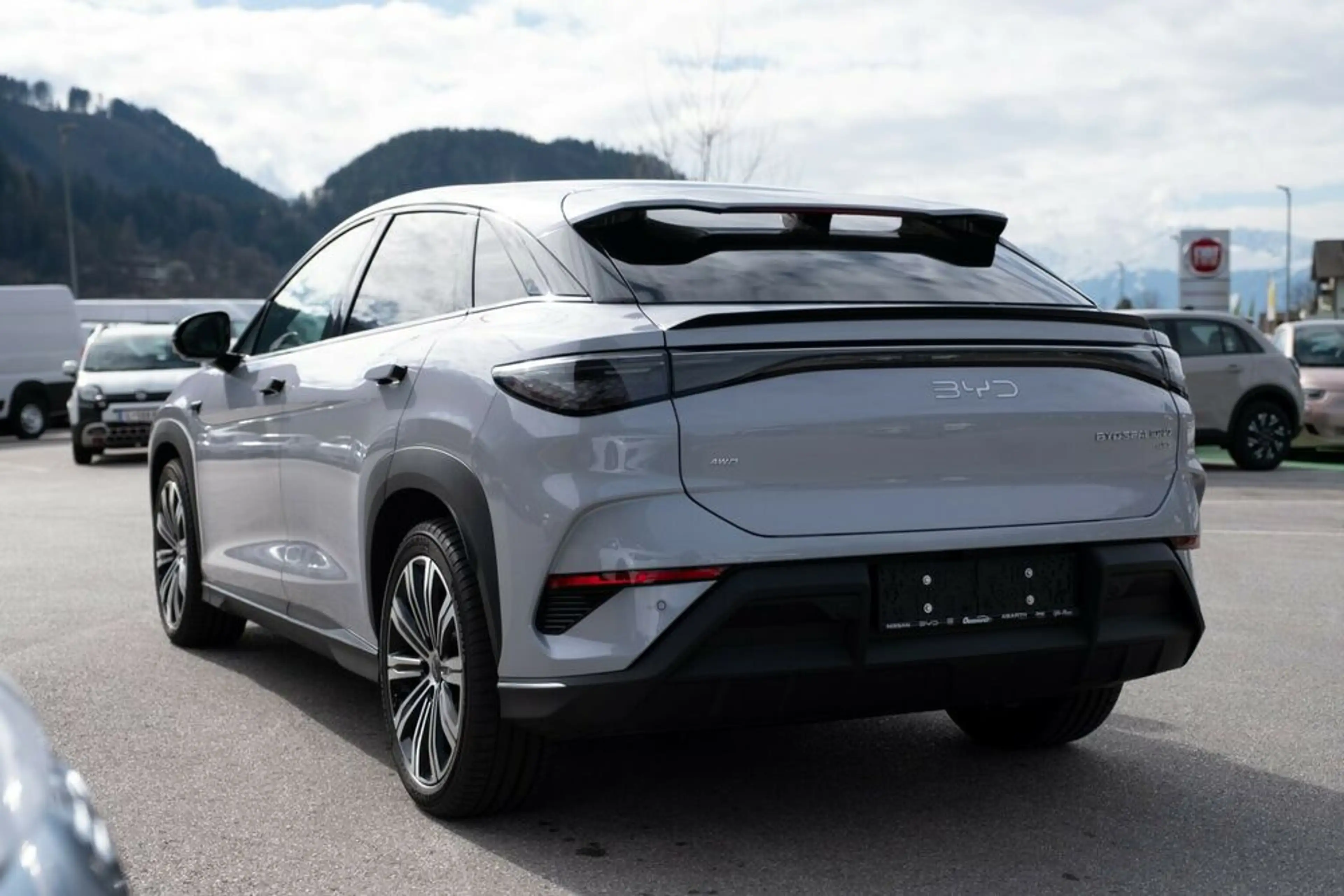 BYD Sealion 7 Excellence 91.5 kWh AWD — photo 9