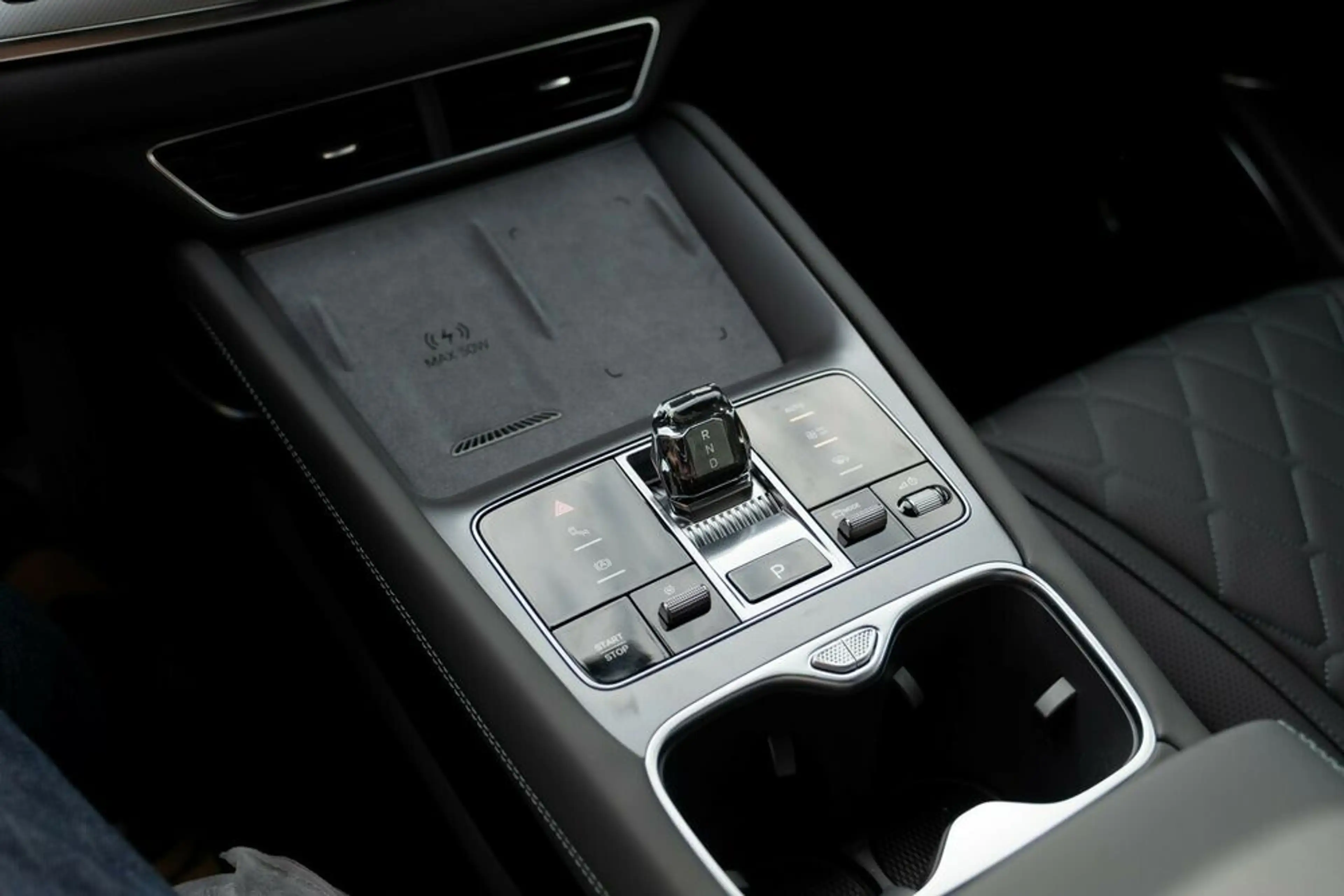 BYD Sealion 7 Excellence 91.5 kWh AWD — photo 13