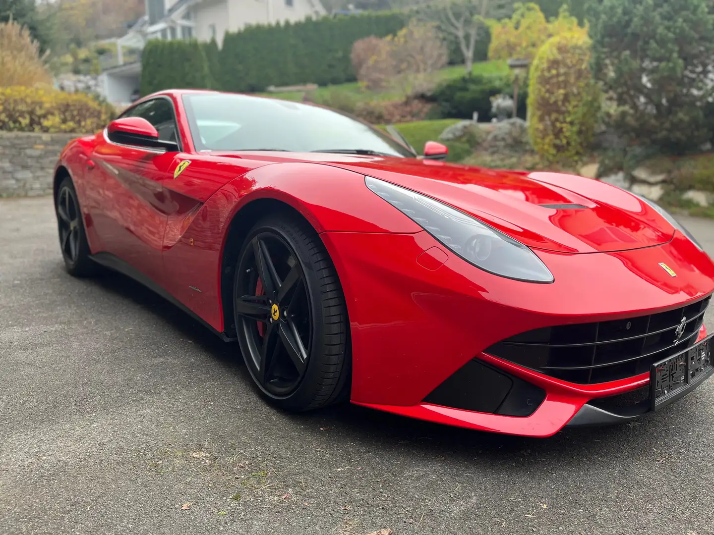 Ferrari F12 F12 Berlinetta Czerwony - 1