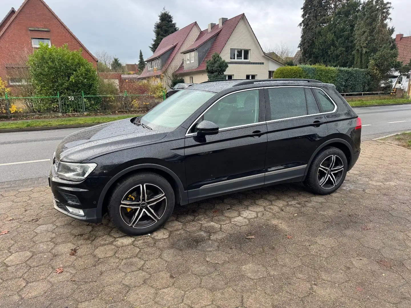 Volkswagen Tiguan 1.4 DSG*Kamera+Navi+ACC+Alcanta+AHK Noir - 1