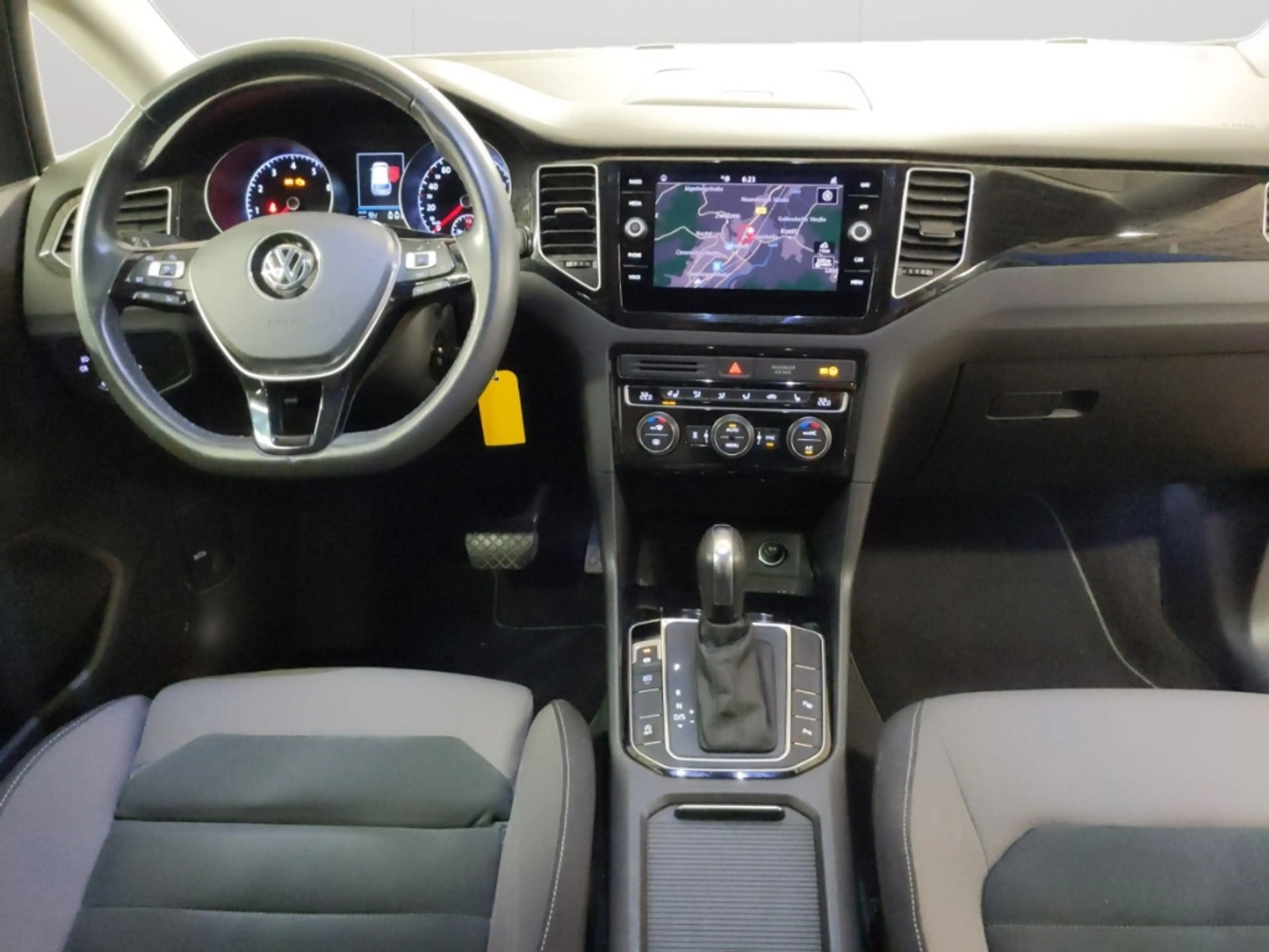 Volkswagen Golf Sportsvan 1.5TSI DSG Highline LED Navi Rear View STHZ — photo 9