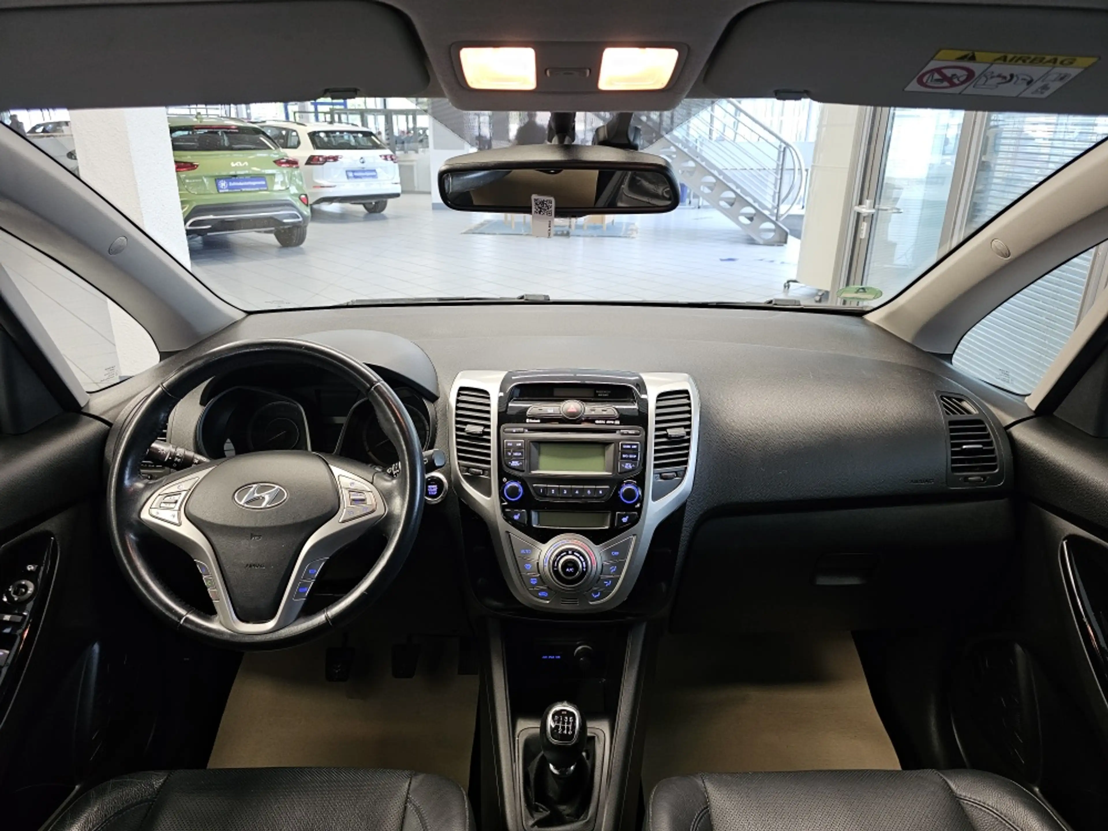 Hyundai iX20 1.Hand,PDC,Sitzheizung,Klimaautomatik — photo 8