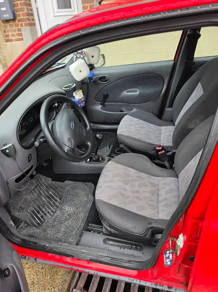 Ford Fiesta 1.1i Classic, foto 8