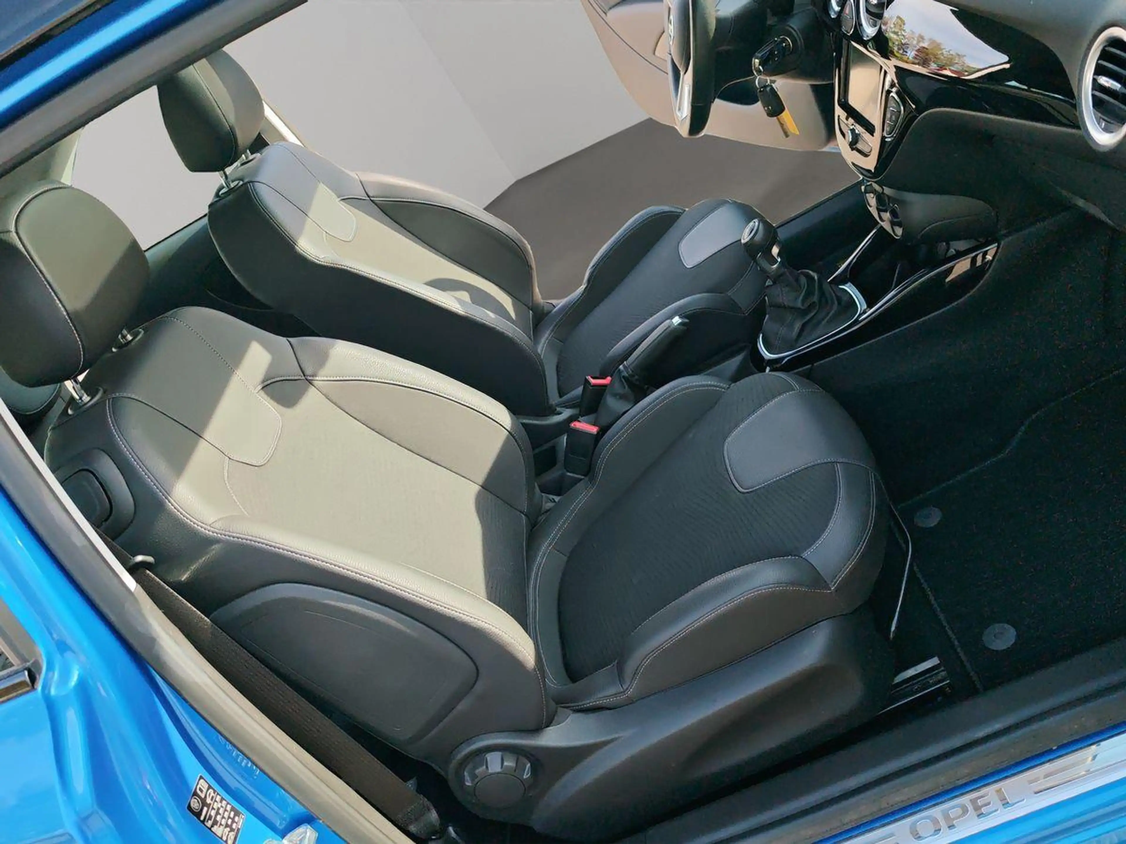 Opel Adam Glam 1.0 OPC-Line Carbon PDC/SHZ-LHZ/Pano — photo 19