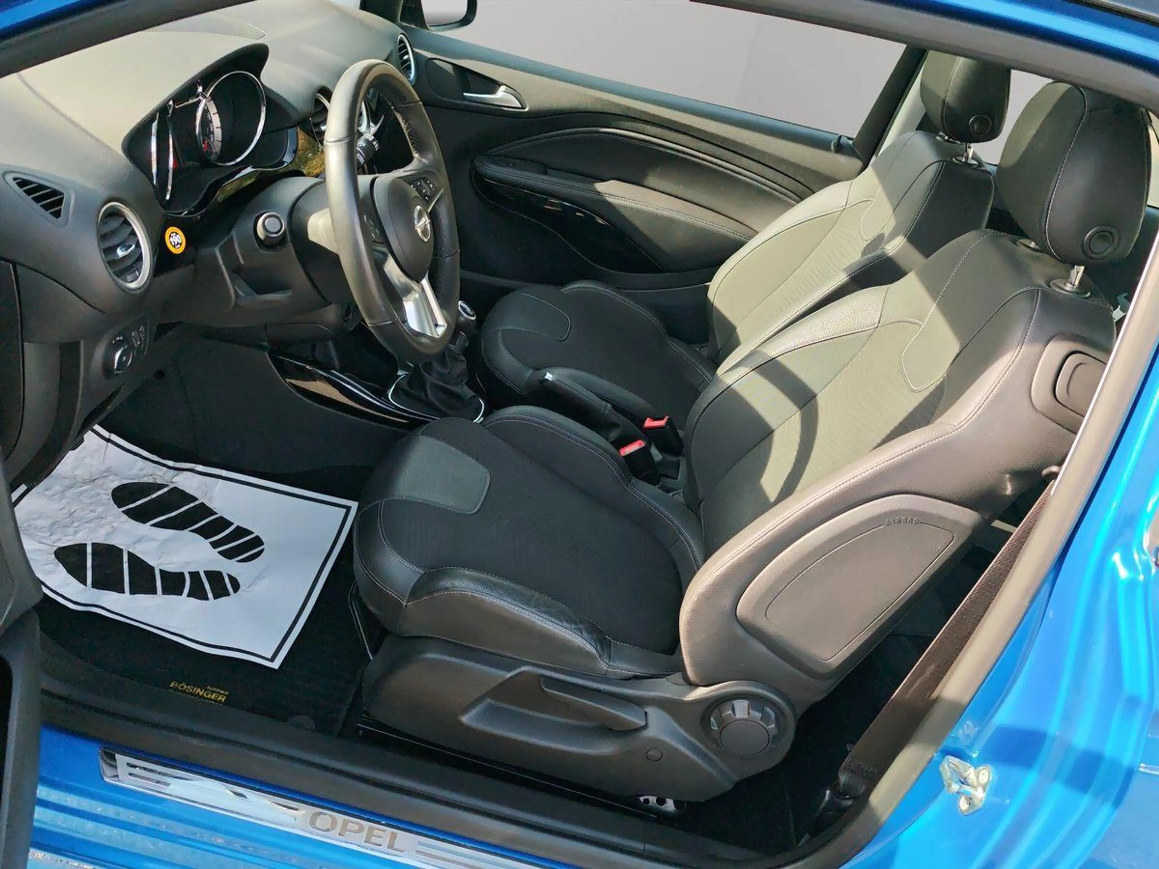 Opel Adam Glam 1.0 OPC-Line Carbon PDC/SHZ-LHZ/Pano — photo 10