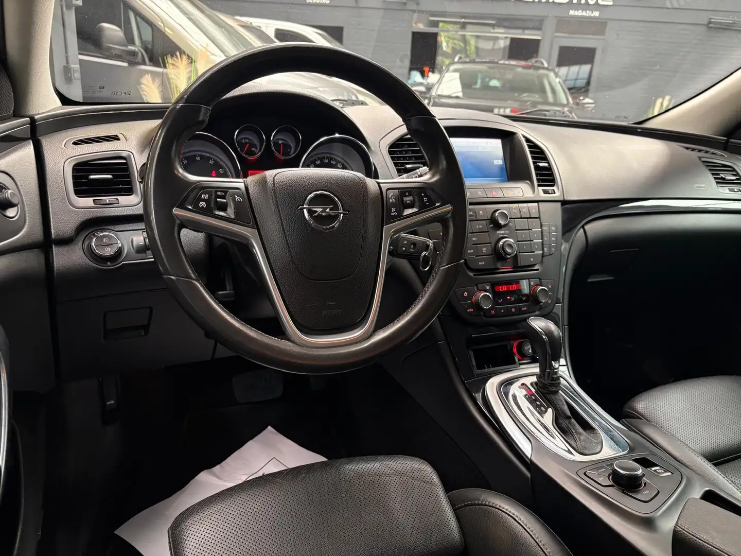 Opel Insignia Sports Tourer 2.0 T AUT Cosmo 4x4|Leder|Memory|Sto Zwart - 2