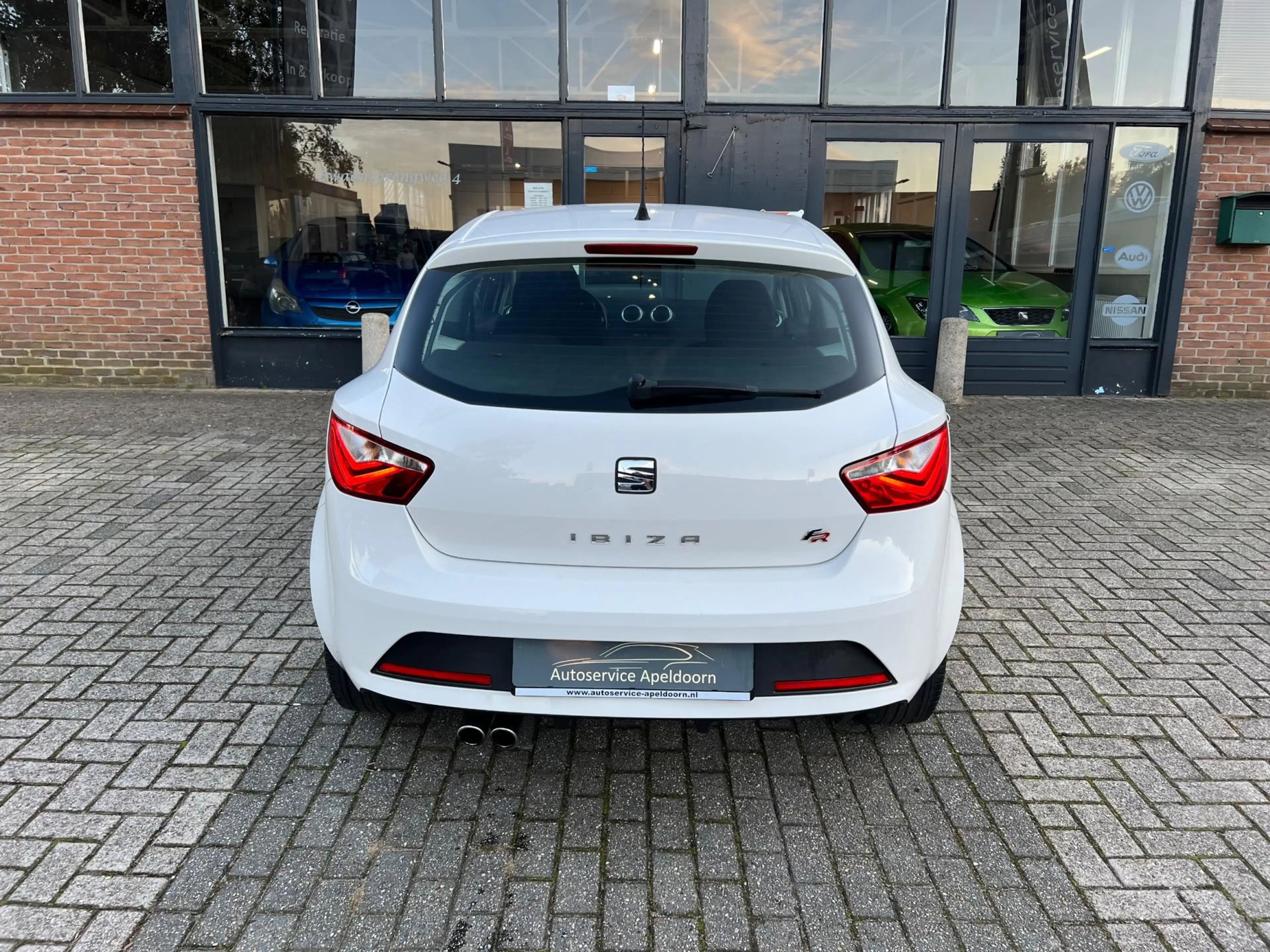 SEAT Ibiza SC 1.2 TSI FR, Facelift, Led, Cruise control — photo 8