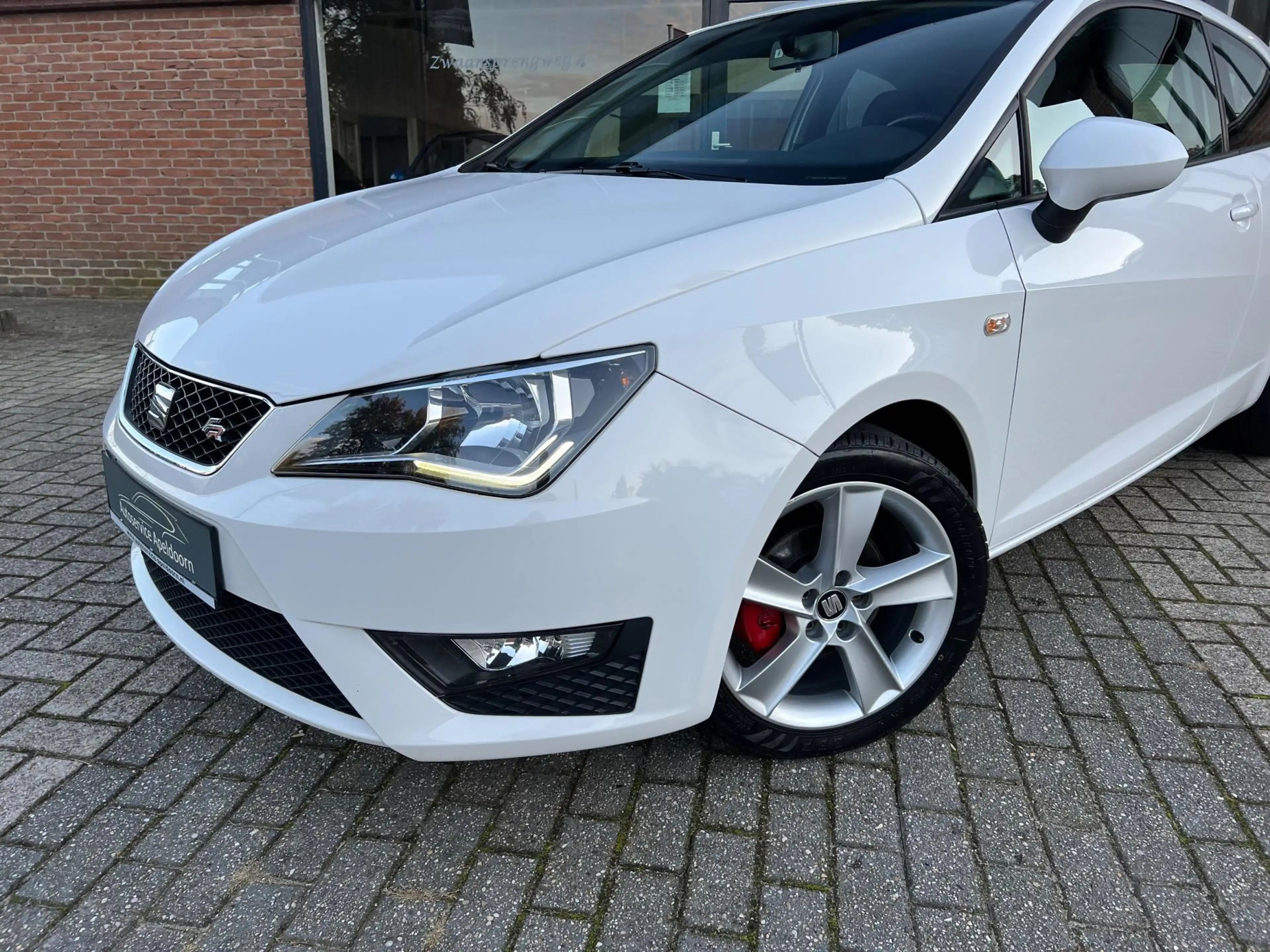 SEAT Ibiza SC 1.2 TSI FR, Facelift, Led, Cruise control — photo 2