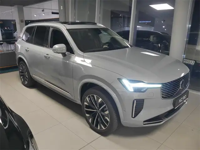 Volvo XC90 T8 AWD Geartr. Plus Bright 7-Sitzer Ansicht 26