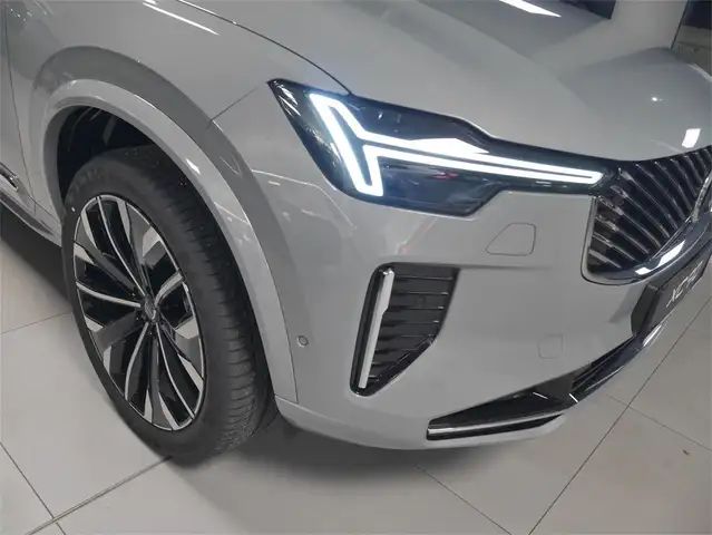 Volvo XC90 T8 AWD Geartr. Plus Bright 7-Sitzer Ansicht 21