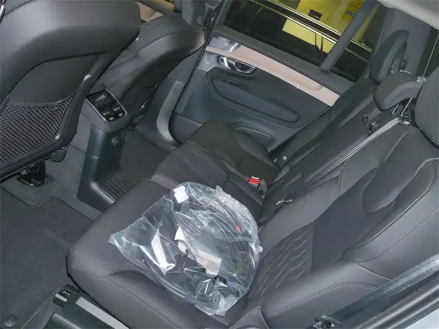 Volvo XC90 T8 AWD Geartr. Plus Bright 7-Sitzer Ansicht 9