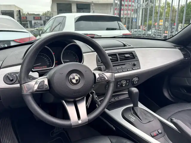 BMW Z4 view 8