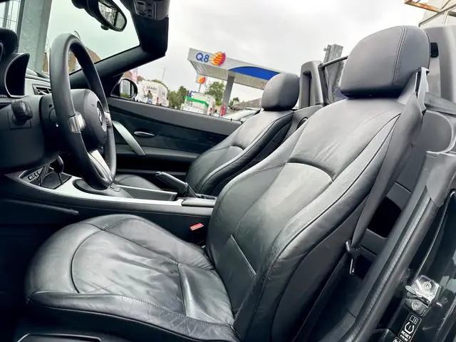 BMW Z4 view 9